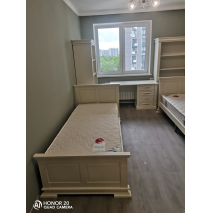 Фото от клиентов: Комплект мебели Верди по индивидуальному проекту в комнату цена  рублей.