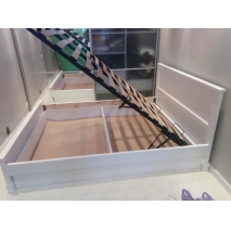 : Кровать  с подъемным механизмом цена  рублей.